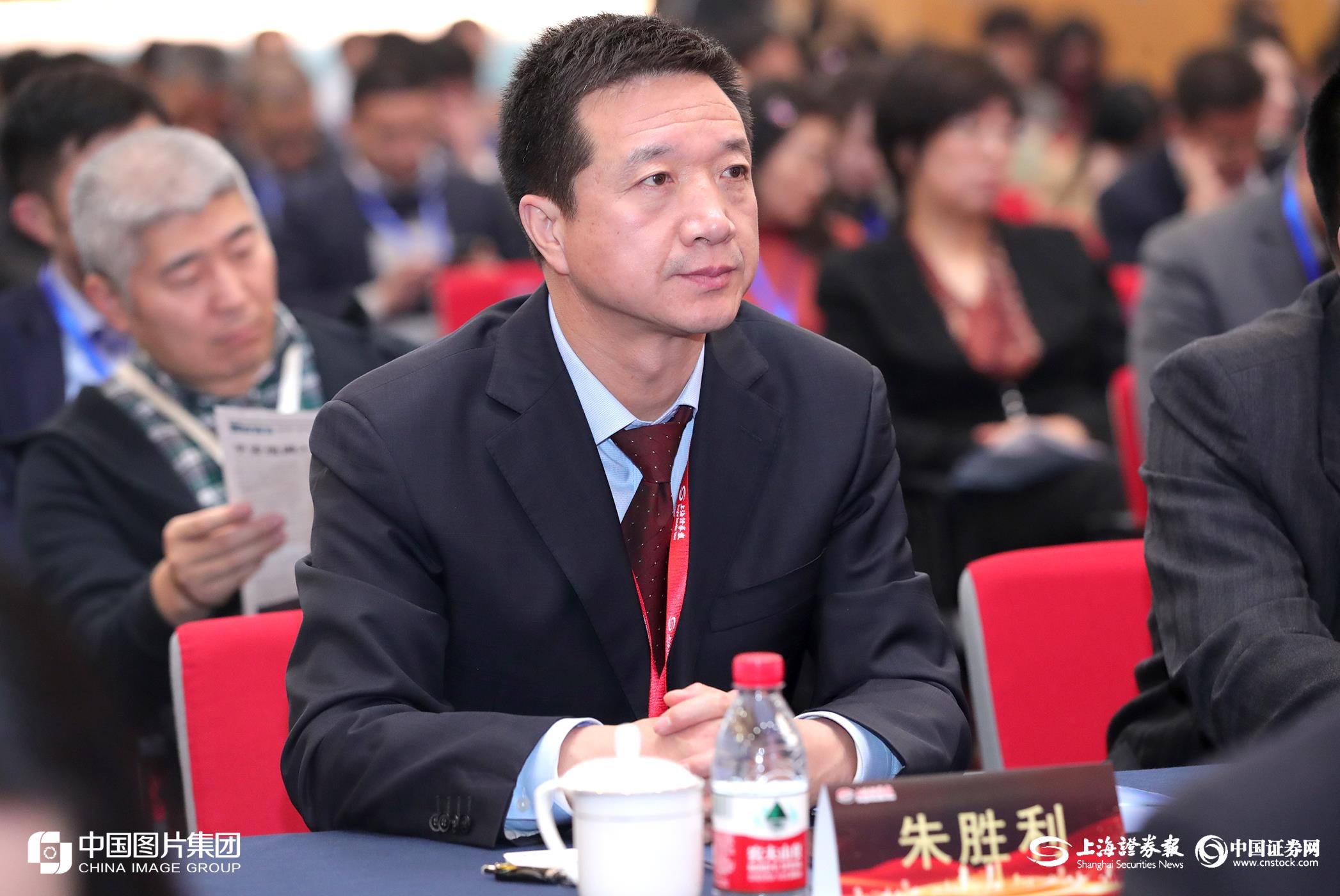 AGGAME资源董事长朱胜利荣膺“金质量”卓越企业家奖